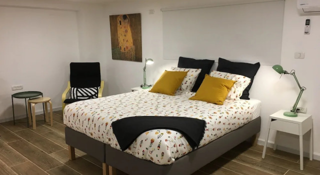 Двухместная студия Deluxe Цокольный этаж Hassan Guesthouse