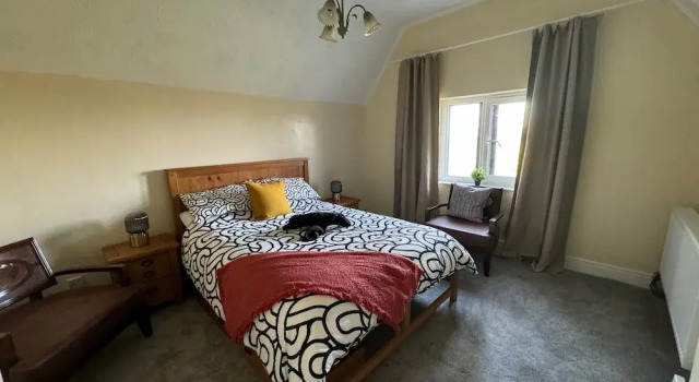 Cosy 4-bed Cottage - Scenic Retreat, Aga & Wifi, จอง บ้านพักตากอากาศ โบลตัน Greater Manchester