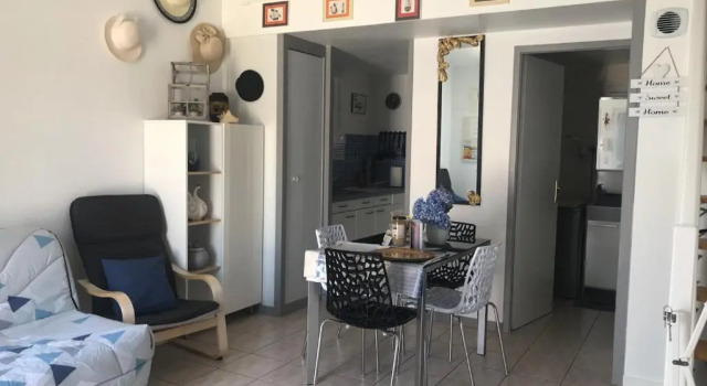 Jolie Maison Bien Équipée, Pour 2 Ou 4 Personnes