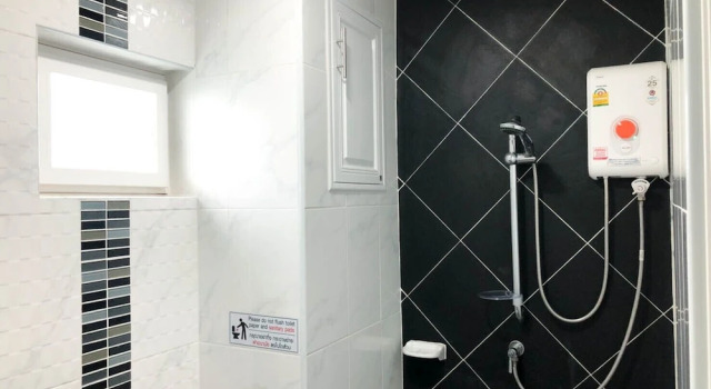 Семейный номер Standard с балконом The Smart Hotel Hat Yai