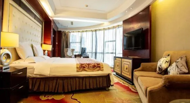 Люкс Executive Sunshine Hotel