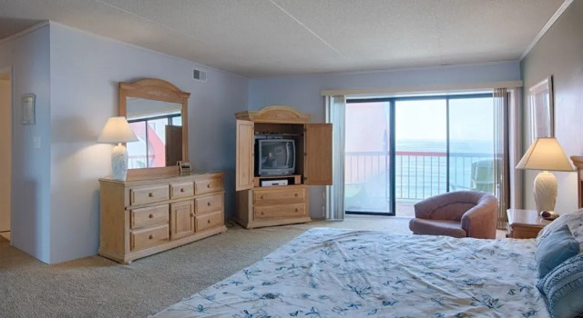 Rainbow 1109 - 2 Br Condo