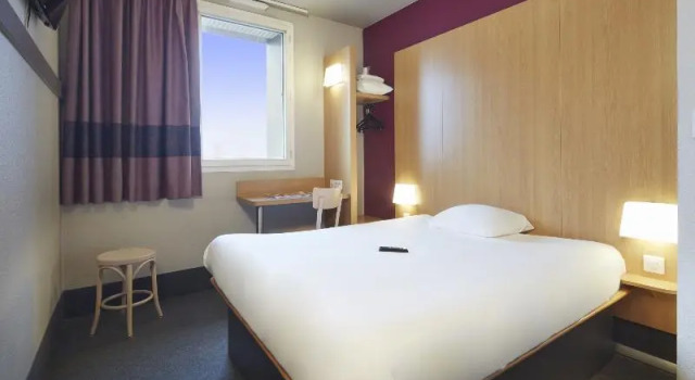 Двухместный номер B&B HOTEL Paris Porte de la Villette