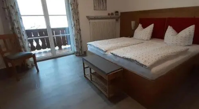 Ferienwohnungen Graßmann, Varaa Hotelli Hotellit Baijeri pysäköinnillä, Pysäköinti