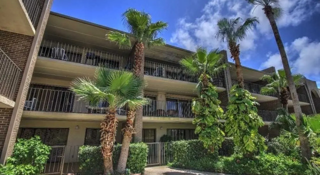 Padre Oasis 202 - 2 Br Condo, Buchen Sie Ferienwohnung Hotels in Padre Island mit Pool, Schwimmbad
