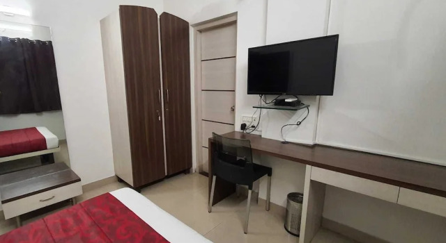 Номер Executive Hotel Bhooshan Airport road