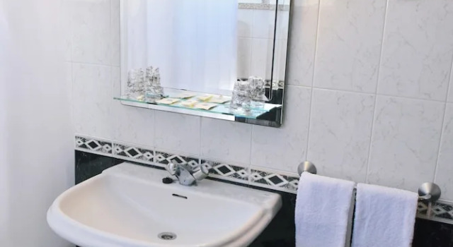 Трёхместный номер Economy Hotel Aeroporto