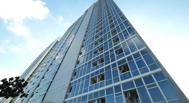 Nice And Elegant 2Br At Menteng Park Apartment, Prenota Appartamento Menteng 