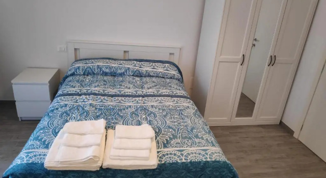 Casadei Guest House Stazione Bologna, Забронировать Гостевой дом Гостевые дома Болоньи, рядом с Театр Солнечная арена, Гостевой дом
