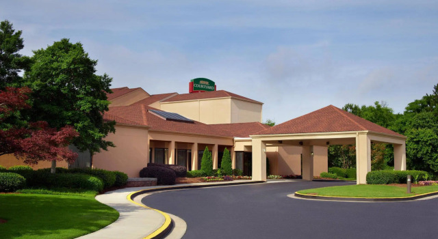 Courtyard by Marriott Atlanta Airport South/Sullivan Road