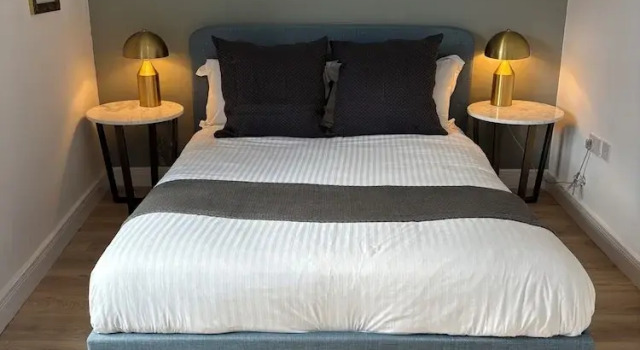 Апартаменты Comfort 2 x bed city apartment with parking