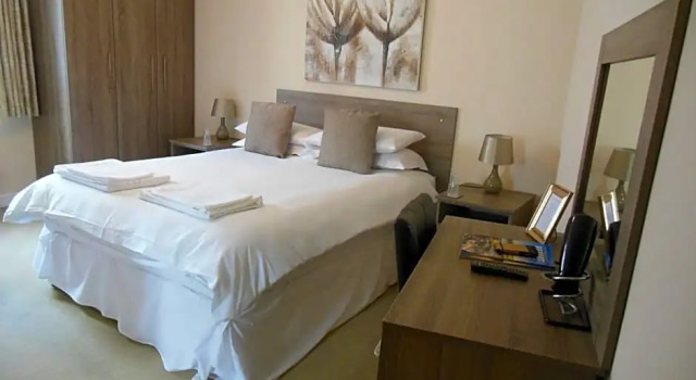 The Greyhound - Winterborne Kingston, Забронировать Отель Отели Англии 3 звезды, 3*