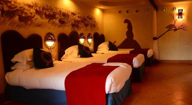 Amboseli Lodge, Rezerwuj Hotel Amboseli 