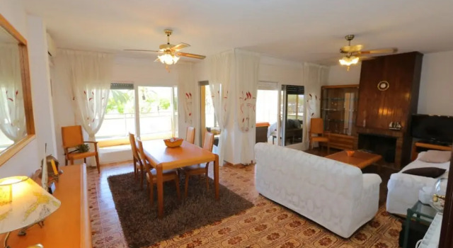 Apartamento Luminoso Para 8 Personas en Cambrils