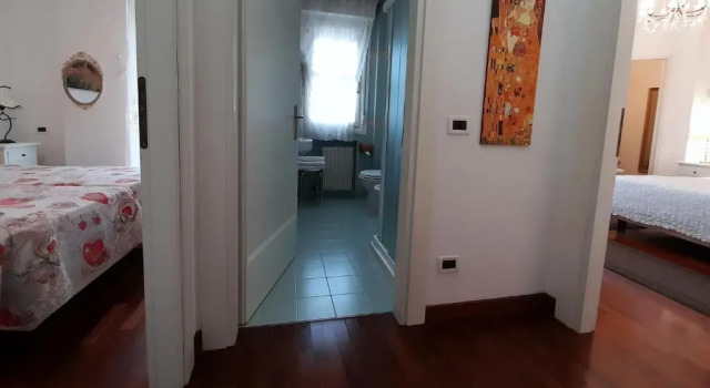 Luxury House Bed and Breakfast