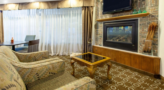 Days Inn by Wyndham Petoskey, Prenota Hotel Petoskey Michigan