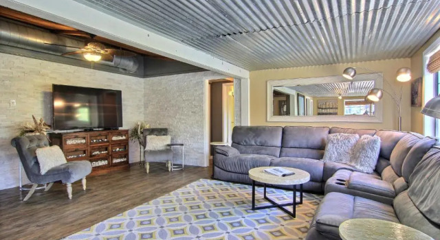 4 Palms by Silver Sands Vacation Rentals, Book Feriehus Sommerhuse i Houston, Hytte