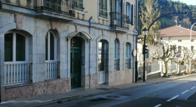 Apartamento Laidatxu Playa en Mundaka, Varaa Huoneisto Mundaka 