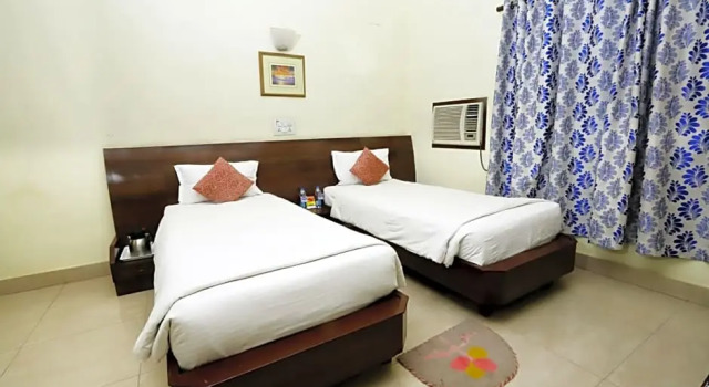 Standard- dobbelt værelse Hotel Radhika Regency