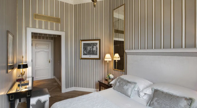 Двухместный номер Helvetia Deluxe Helvetia&Bristol Firenze   Starhotels Collezione