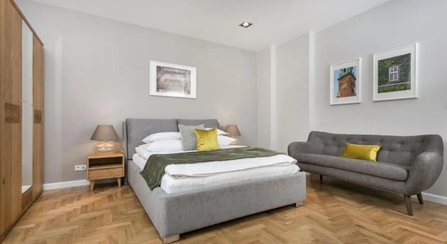 Люкс c 1 комнатой Venetian House Market Square Aparthotel