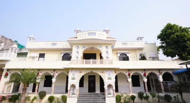Aashirwad Haveli, Забронировать Гостевой дом Гостевые дома штата Раджастхана, Гостевой дом