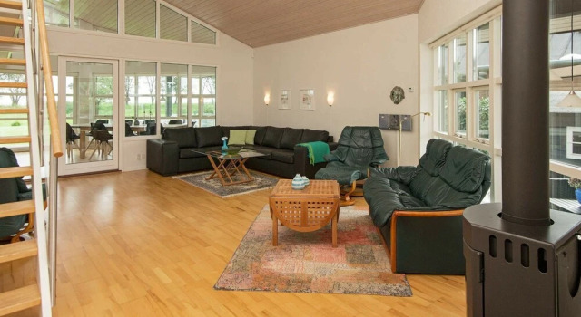 Luxurious Holiday Home in Jutland with Private Hot Tub, Rezervovat Hotel Odder 