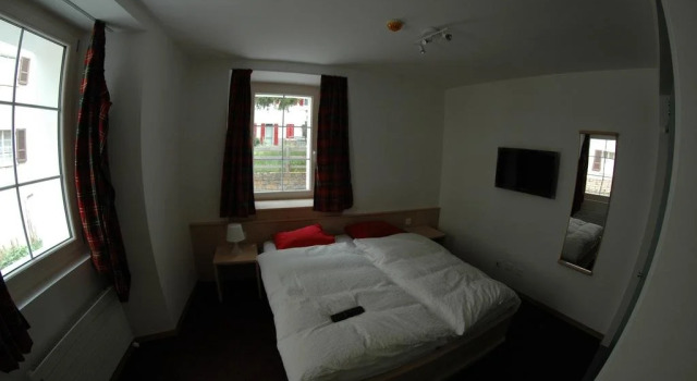 eRoom, Book Hotel Mesocco Moesano