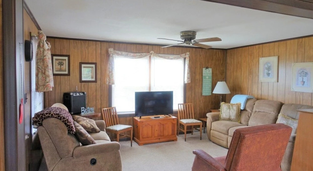 Floundering Around 3 Bedroom Cottage