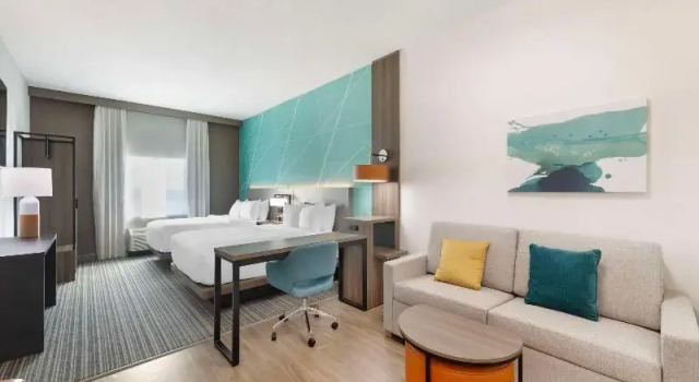 Четырёхместный люкс Comfort Suites Titusville near Kennedy Space Center