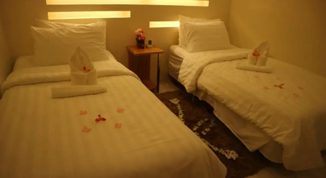 Standardowy dwuosobowy pokój Haramayne Suites