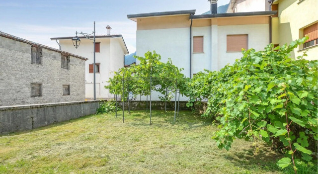 Stunning Home in Cimolais With 4 Bedrooms and Wifi, Prenota Hotel Cimolais 