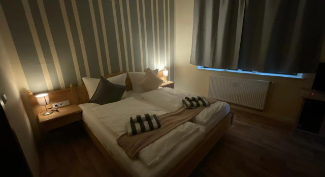 Pension Lindenhof, Prenota Hotel Hotel a Sassonia con parcheggio, Parcheggio