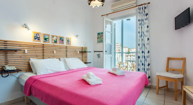 Двухместный номер Standard с балконом и с видом на море Thea Home Hotel by Booking Kottas