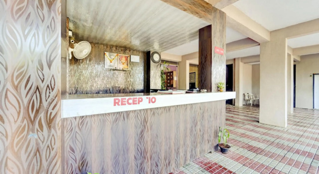 Flagship 75536 Hotel Sai Residenci