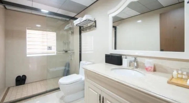 Люкс InCove Baisha Bay Lake View Homestay