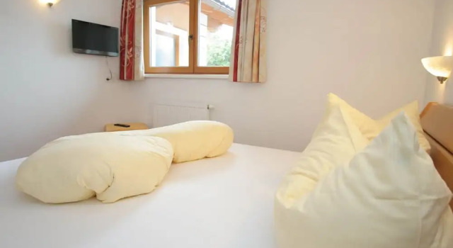 Spacious Apartment in Uderns near Ski Area, Забронировать Апартаменты/квартира Апартаменты Тироля, Апартаменты/квартира
