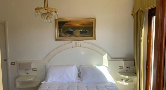 Четырёхместный номер Standard с видом на море Hotel La Margherita & SPA