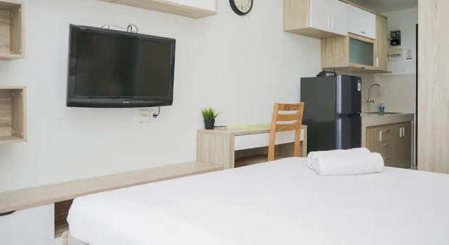 Comfortable Studio Apartment at Springwood Residence