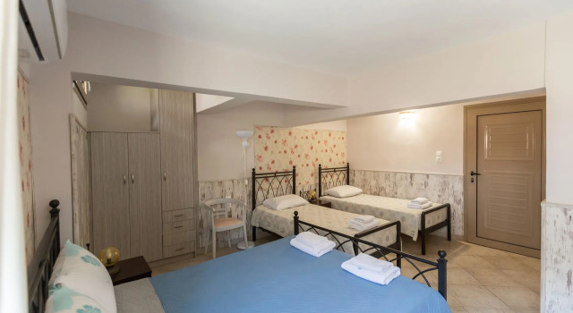 Четырёхместный номер Pegasus Rooms
