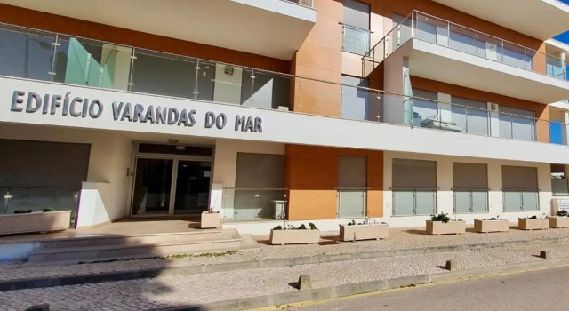 Olhos De Água 1BR with Pool, AC and Free Parking, Rezervasyon Otel Algarve havuzlu oteller, Yüzme Havuzu