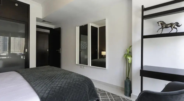 Al Majara Tower 3 by One Perfect Stay, Забронировать Отель Отели Дубай-Марина с парковкой, Парковка