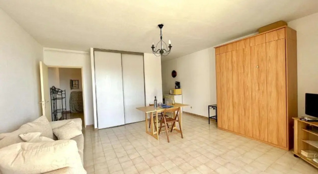 Appartement Ajaccio, 1 pièce, 2 personnes - FR-1-61-559