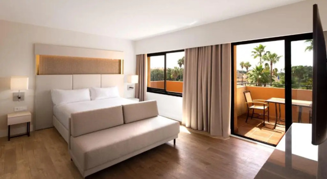 Двухместный номер Deluxe DoubleTree by Hilton Islantilla Beach Golf Resort