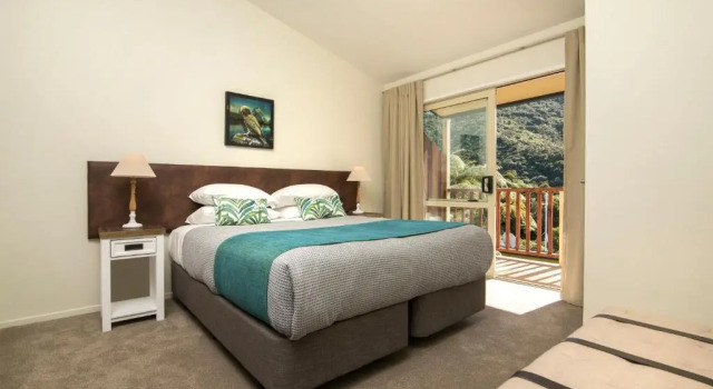 Deluxe Suite Punga Cove Resort