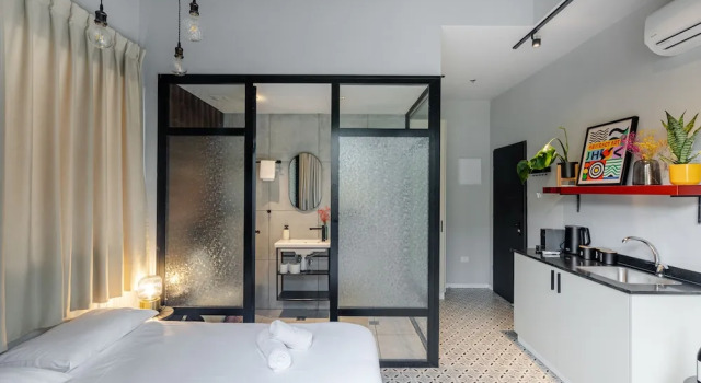 Номер Deluxe Levinski Market Hotel