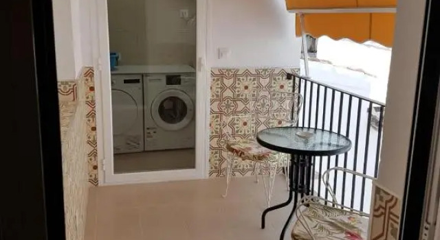 Apartamentos HELA, Buchen Sie Ferienwohnung Arjona 