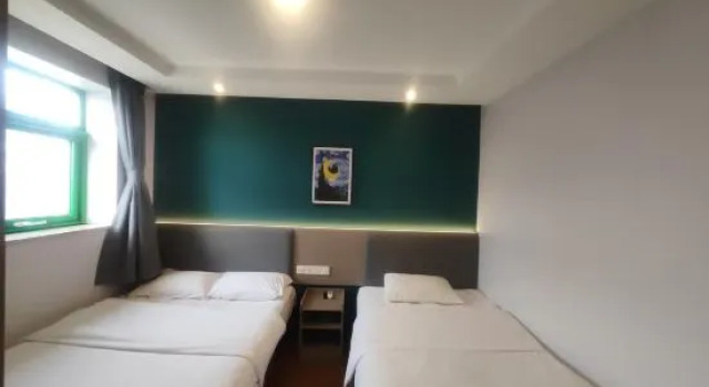 Трёхместный люкс Superior Pai Hotel Beijing Qianmen Dashilan