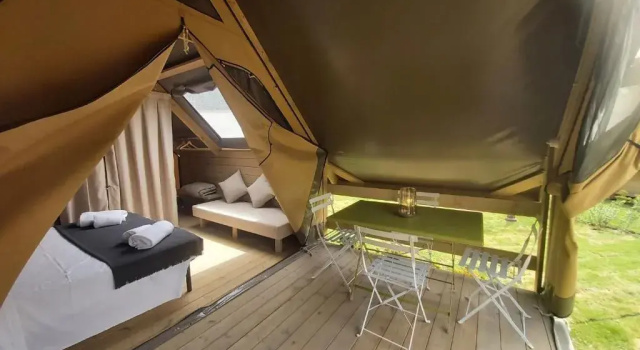 Procida Glamping Relais, Rezerwuj Pole kempingowe Hotele w Procida z parkingiem, Parking