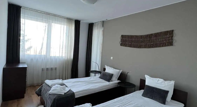 Четырёхместные апартаменты с 3 комнатами Local Stay Hotel, BW Signature Collection